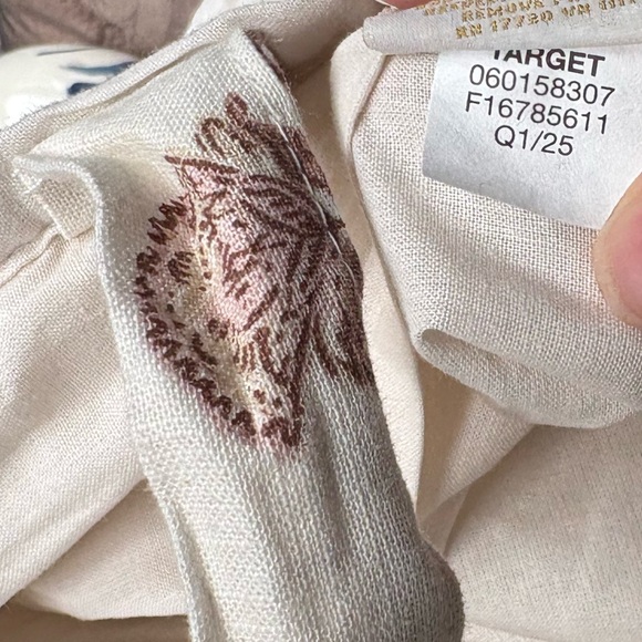 STUDIO MCGEE NEW lofty cotton slub woodblock floral quilt sham -king - Picture 9 of 9